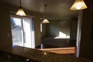 /static/images/house/29216/24bb75e68bafe81a040b5bdc1b0e855b.jpg
