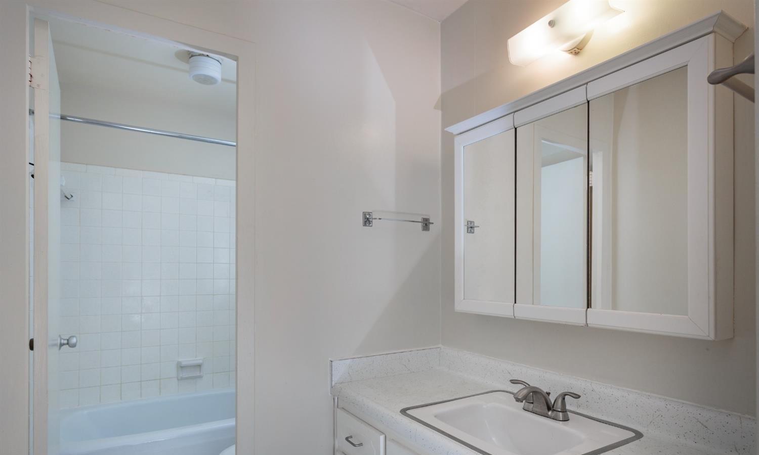 /static/images/house/9483/4affec2fb2d1afd2ac7a38f29581fed5.jpg